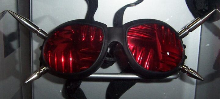 Bullet Spike Goggles w/plate lenses